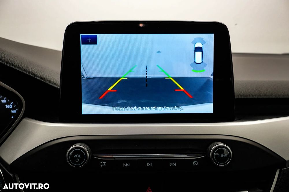 Ford Focus 1.5 EcoBlue Titanium Business - 23