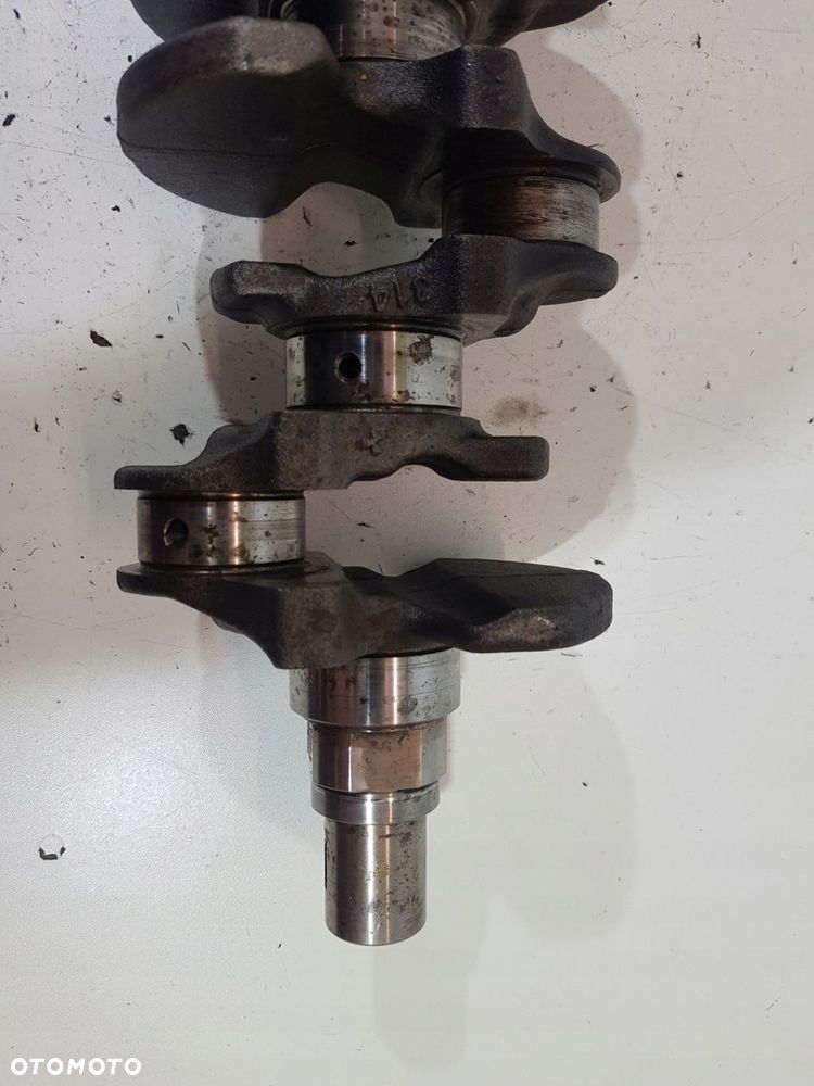 WAŁ KORBOWY PEUGEOT CITROEN FORD 1.5 HDI YH01 - 11