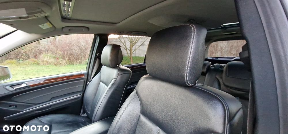 Mercedes-Benz GL 320 CDI DPF 4Matic 7G-TRONIC - 33