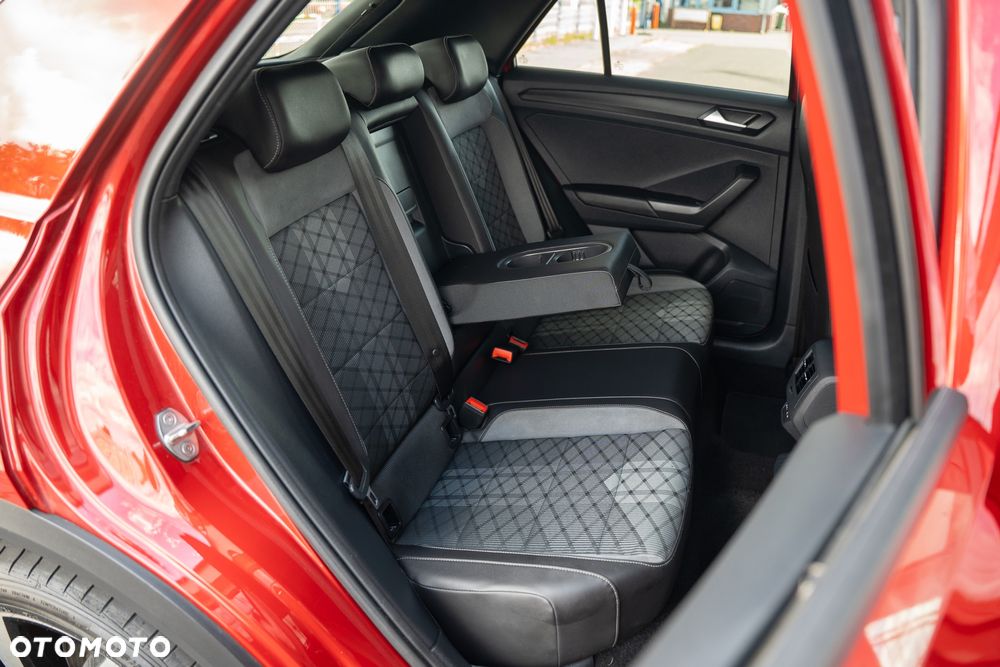 Volkswagen T-Roc 1.5 TSI R-Line Plus DSG - 36