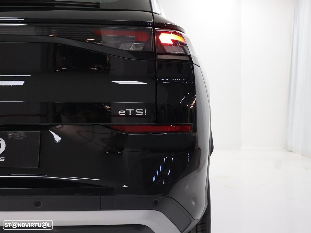 VW T-Roc 1.5 eTSI Trend DSG - 31