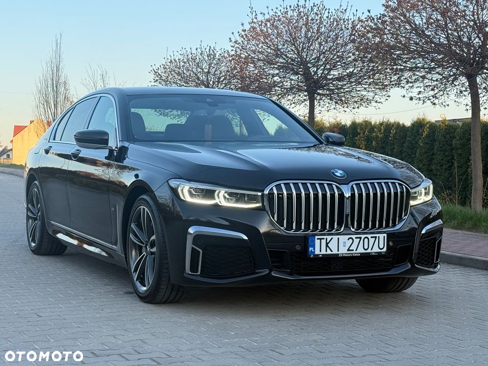 BMW Seria 7 730d xDrive mHEV - 10