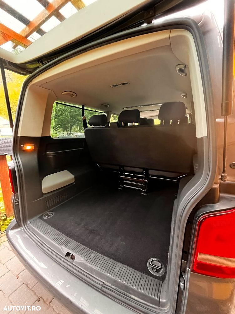 Volkswagen Caravelle - 5
