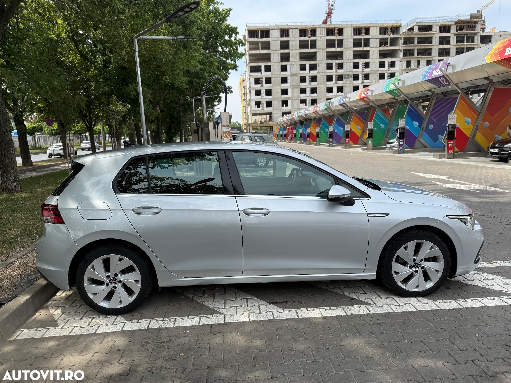 Volkswagen Golf 1.5 eTSI ACT DSG MHEV Style - 3