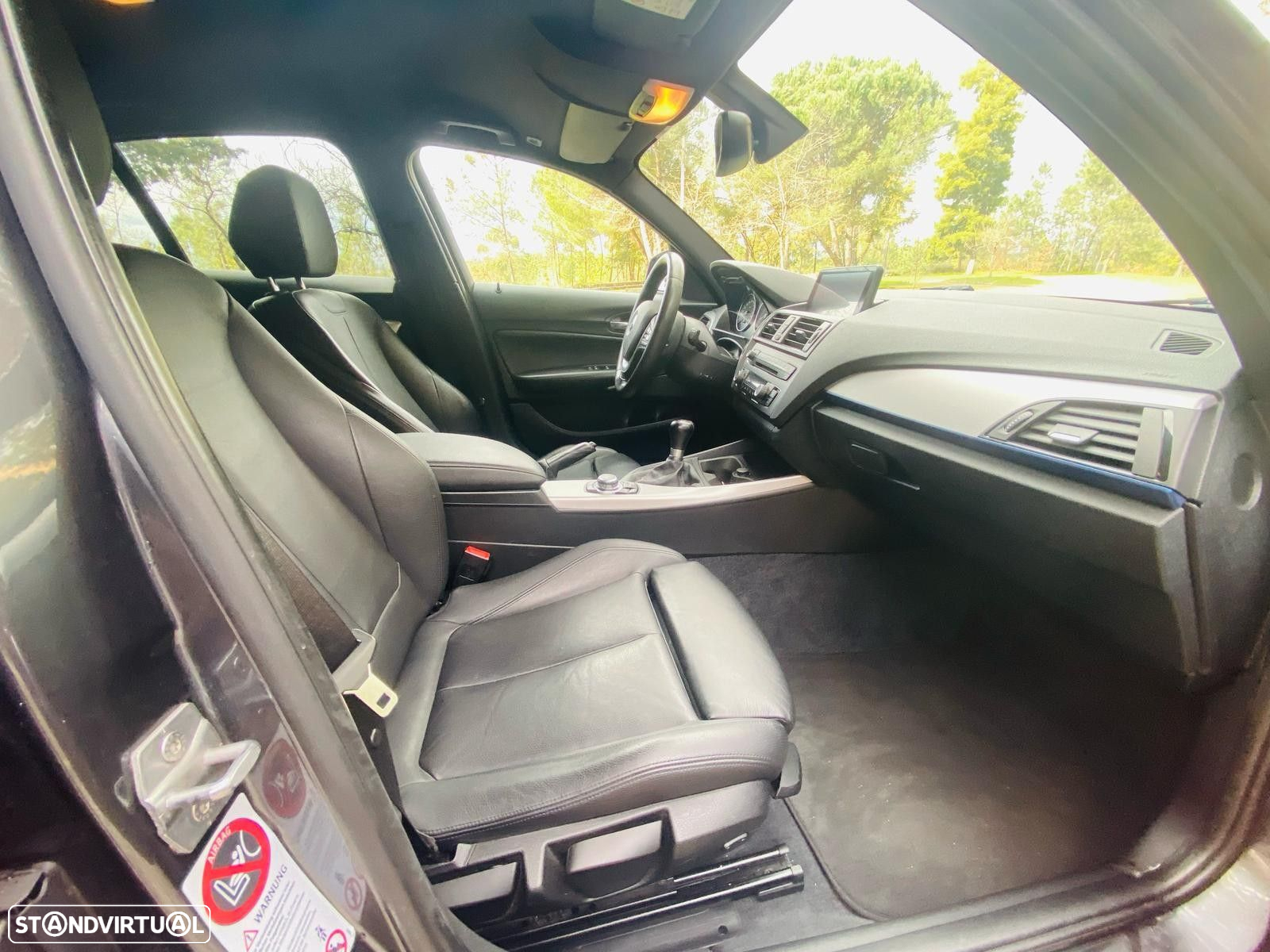 BMW 118 d Pack M - 31
