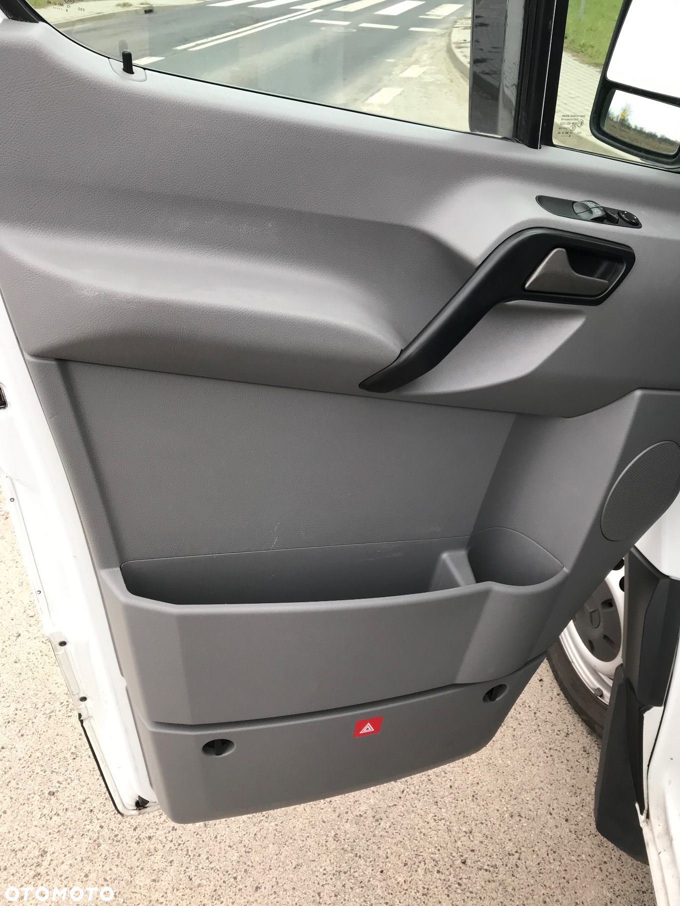 Mercedes-Benz Sprinter 319 - 5