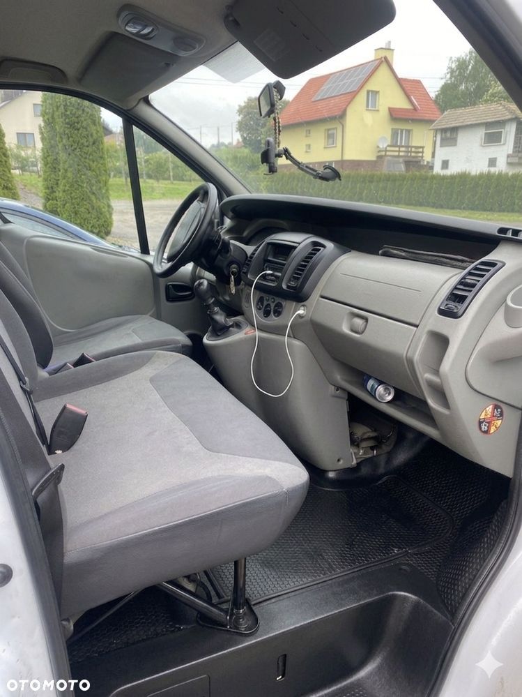 Renault Trafic II - 4