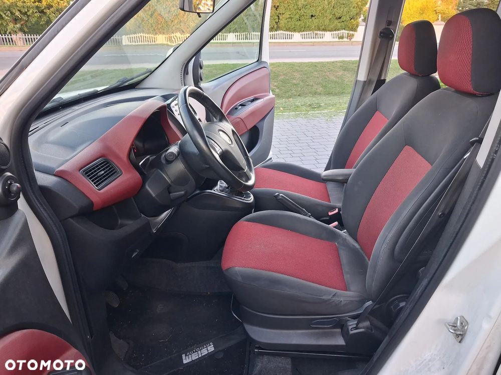 Fiat Doblo 1.6 16V Multijet Easy - 11