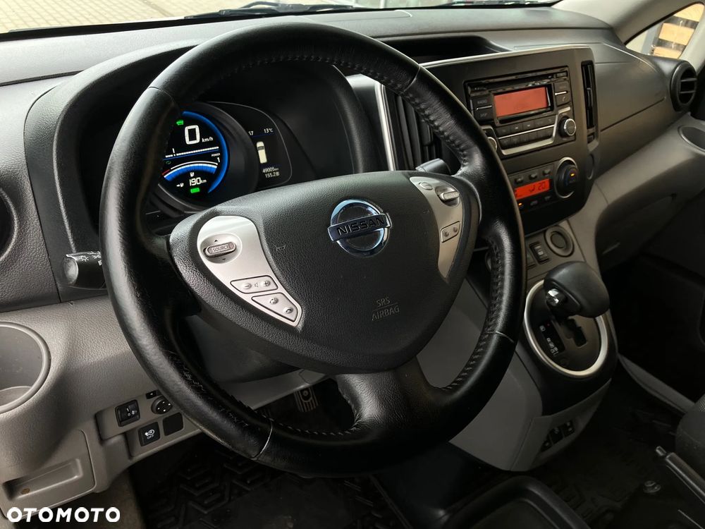 Nissan NV200 XL VOLTIA - 23