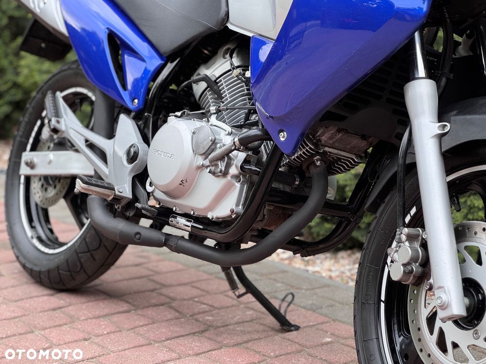 Honda XL - 12