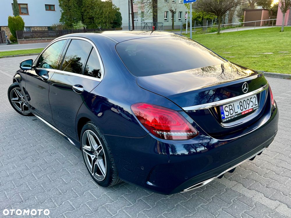 Mercedes-Benz Klasa C 160 9G-TRONIC AMG Line - 3