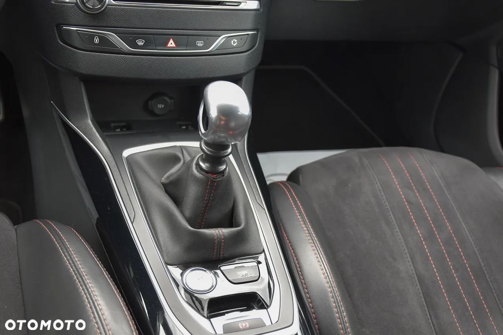 Peugeot 308 THP 205 Stop & Start GT - 31