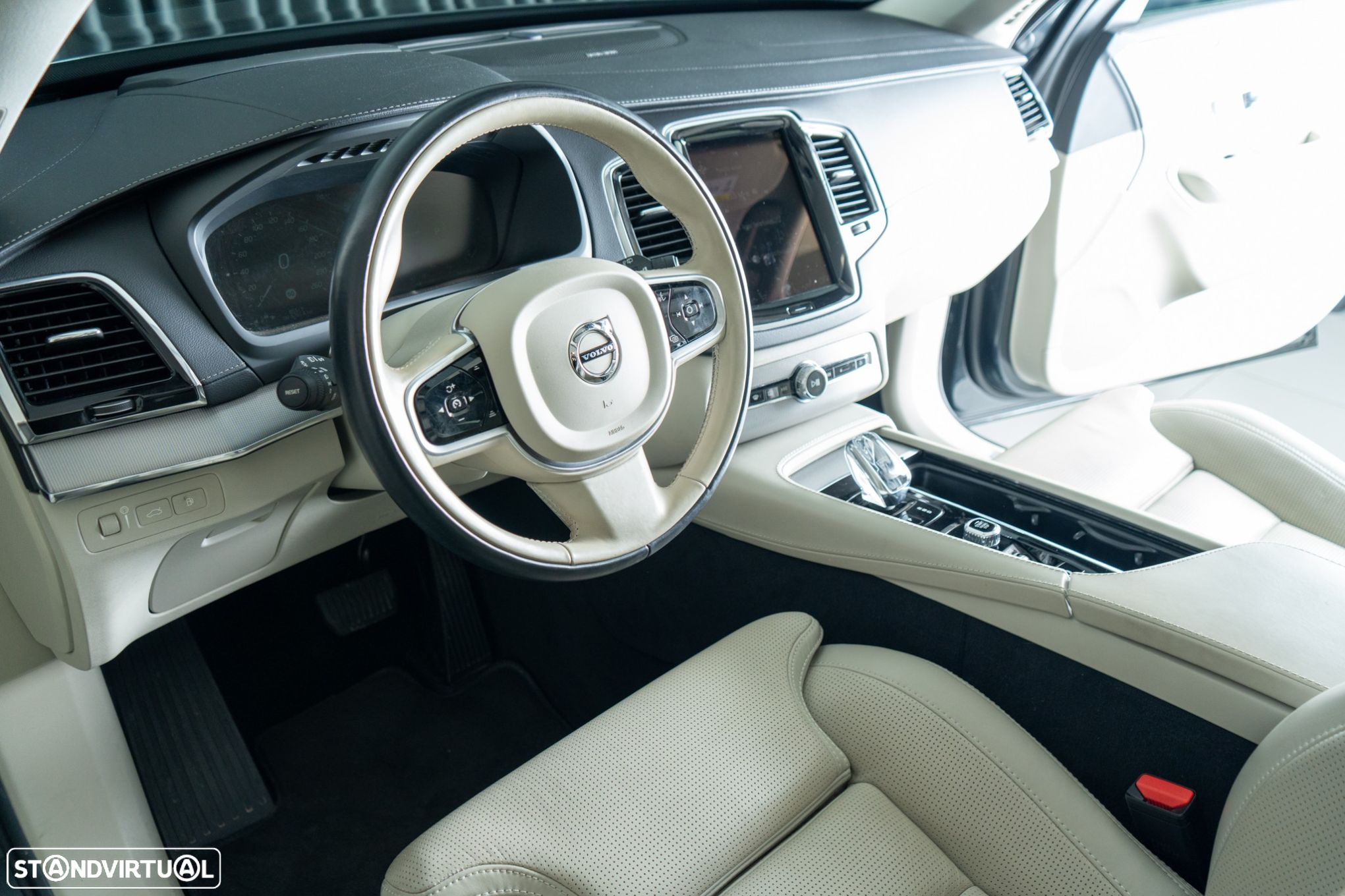 Volvo XC 90 2.0 T8 PHEV Inscription AWD - 12