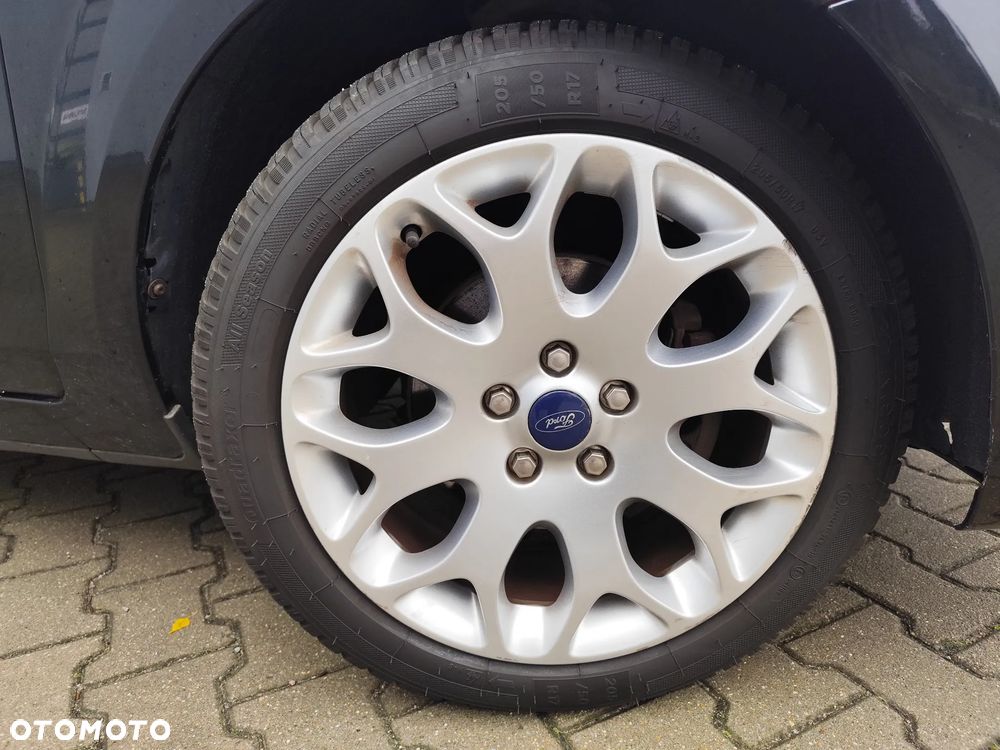 Ford Focus 1.6 Trend - 13