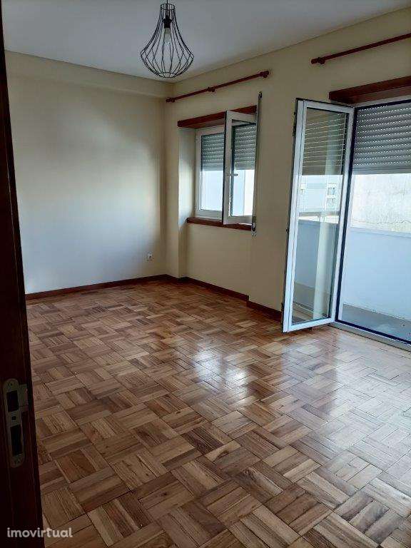 Apartamento T3 na Avenida João XXI, em Braga - Grande imagem: 5/20