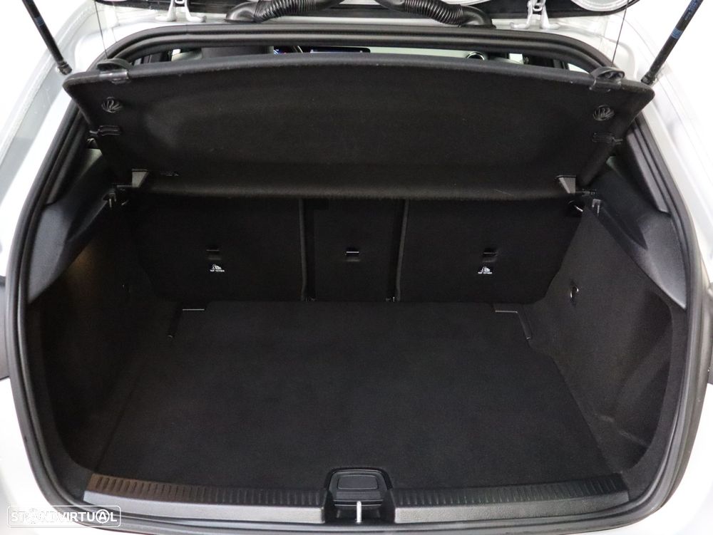 Mercedes-Benz A 180 d Style Aut. - 24