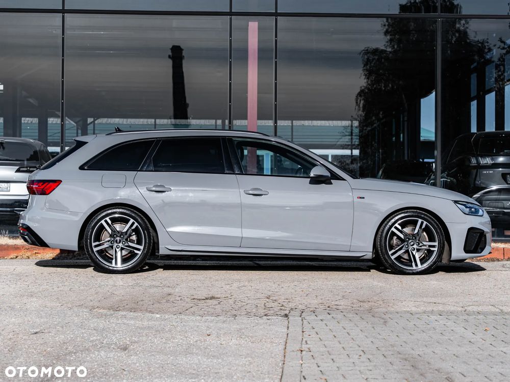 Audi A4 Avant 35 TFSI S tronic S line - 16