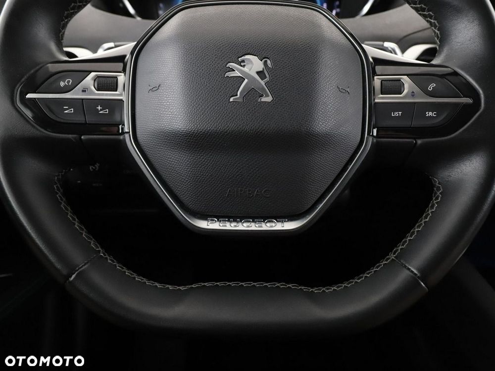 Peugeot 3008 1.6 PureTech Hybrid PHEV Allure Pack S&S EAT8 - 22