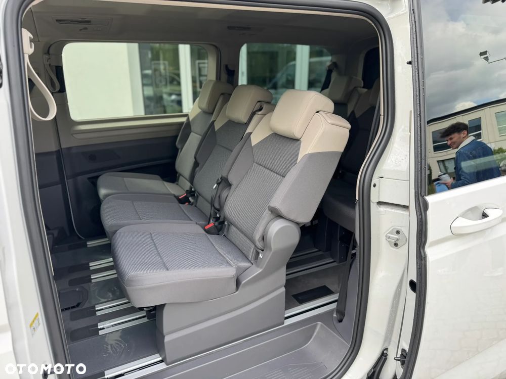 Volkswagen Multivan 2.0 TDI L2 Family DSG - 22