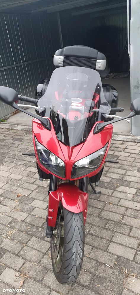 Yamaha FZ - 4