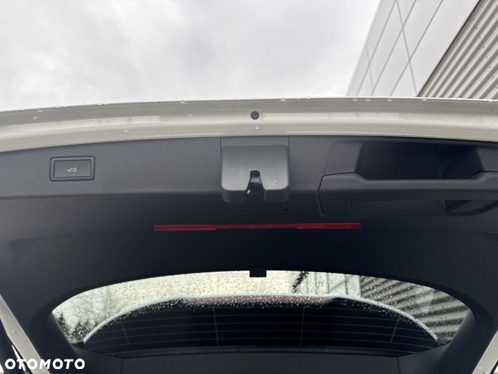 Volkswagen Tiguan - 19