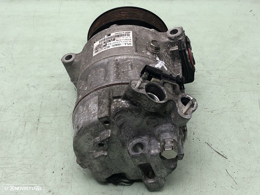 Compressor de ar condicionado JAGUAR XE (X760) 2.0 D Ref. CPLA19D629BG CPLA-19D6... - 4