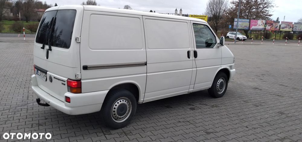 Volkswagen Transporter - 5
