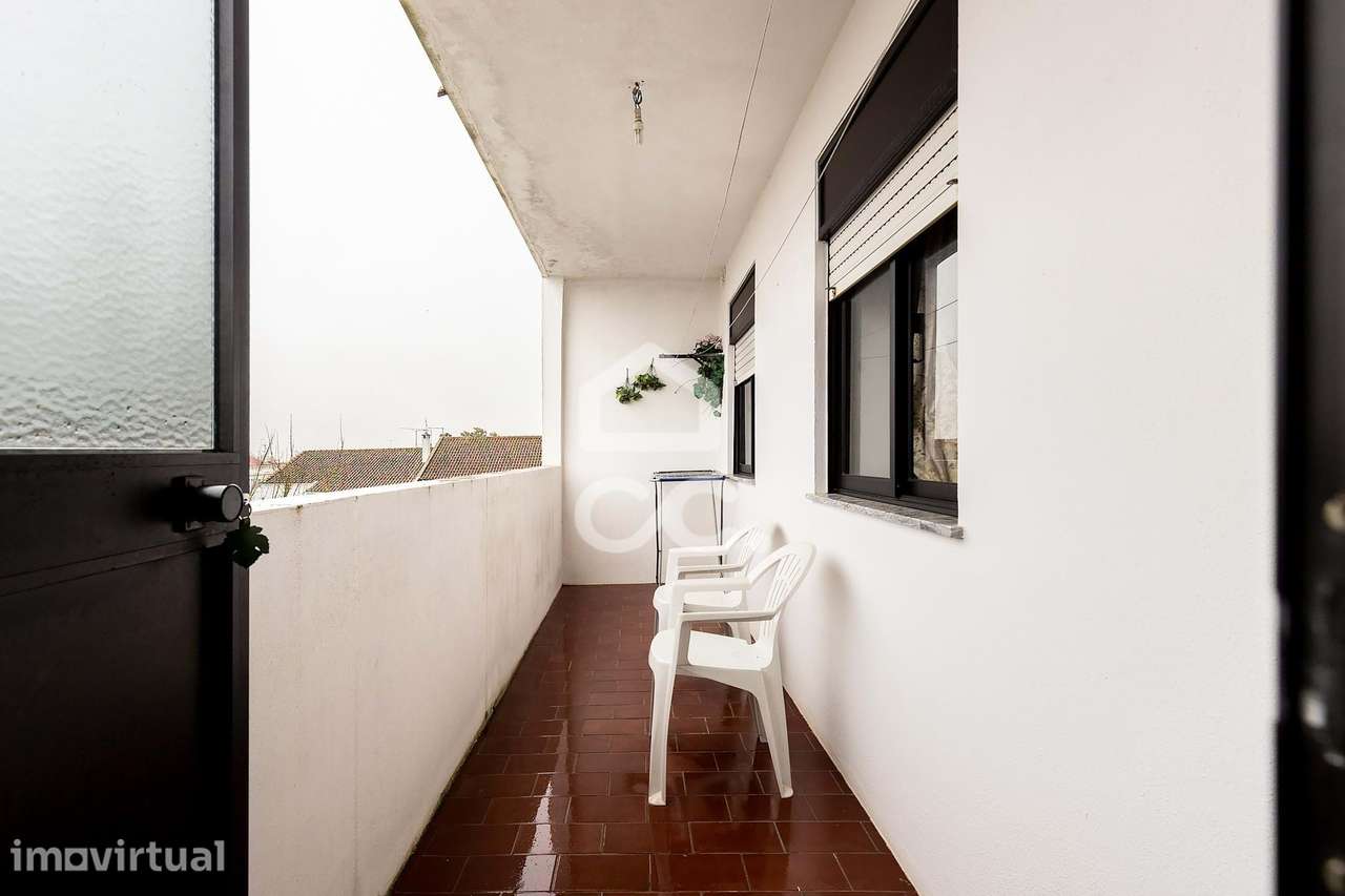 Apartamento T3 de 2.º Andar c/ Varanda | Tapada, Évora - Grande imagem: 4/35