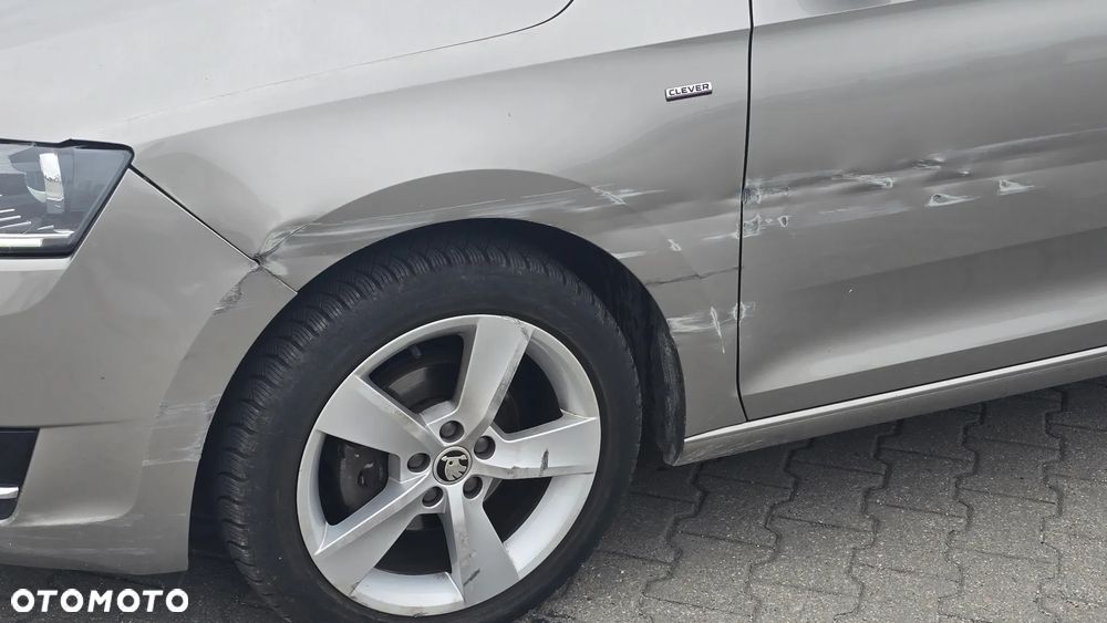 Skoda RAPID 1.0 TSI Active - 11