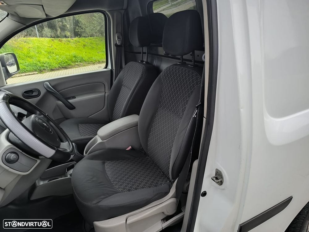 Renault Kangoo 1.5 - 9