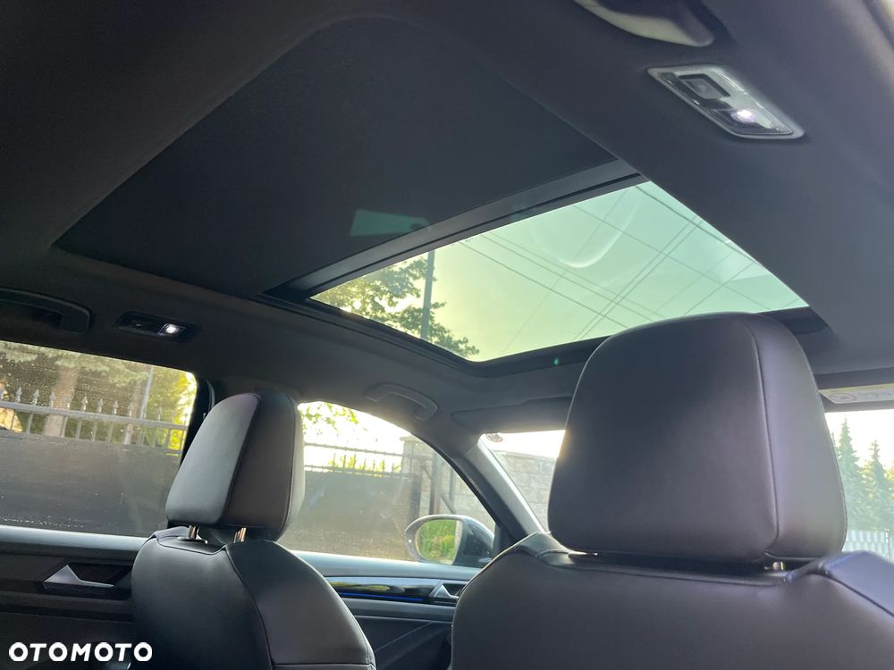 Volkswagen T-Roc 2.0 TSI 4Motion R DSG - 19