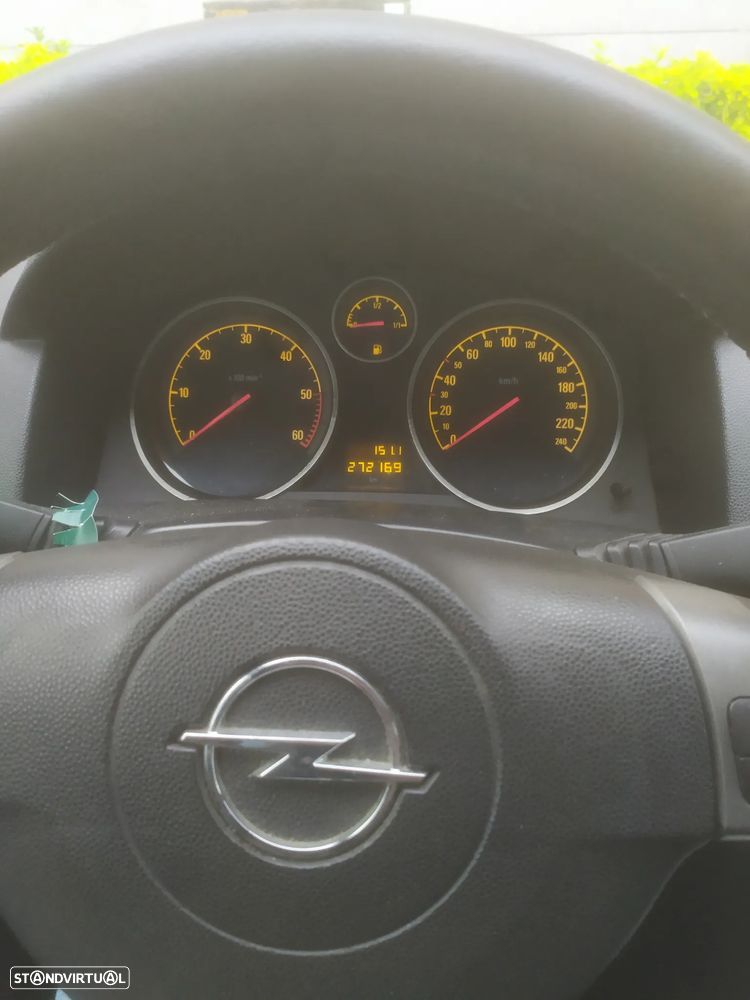 Opel Astra 1.3 CDTI Cosmo - 17