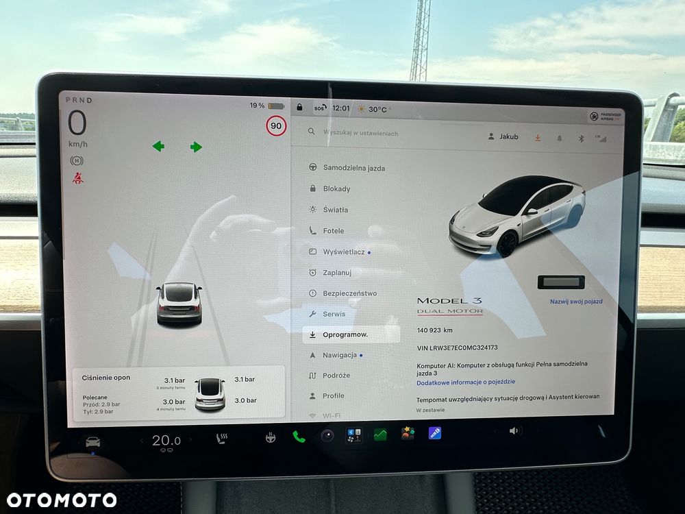 Tesla Model 3 - 19