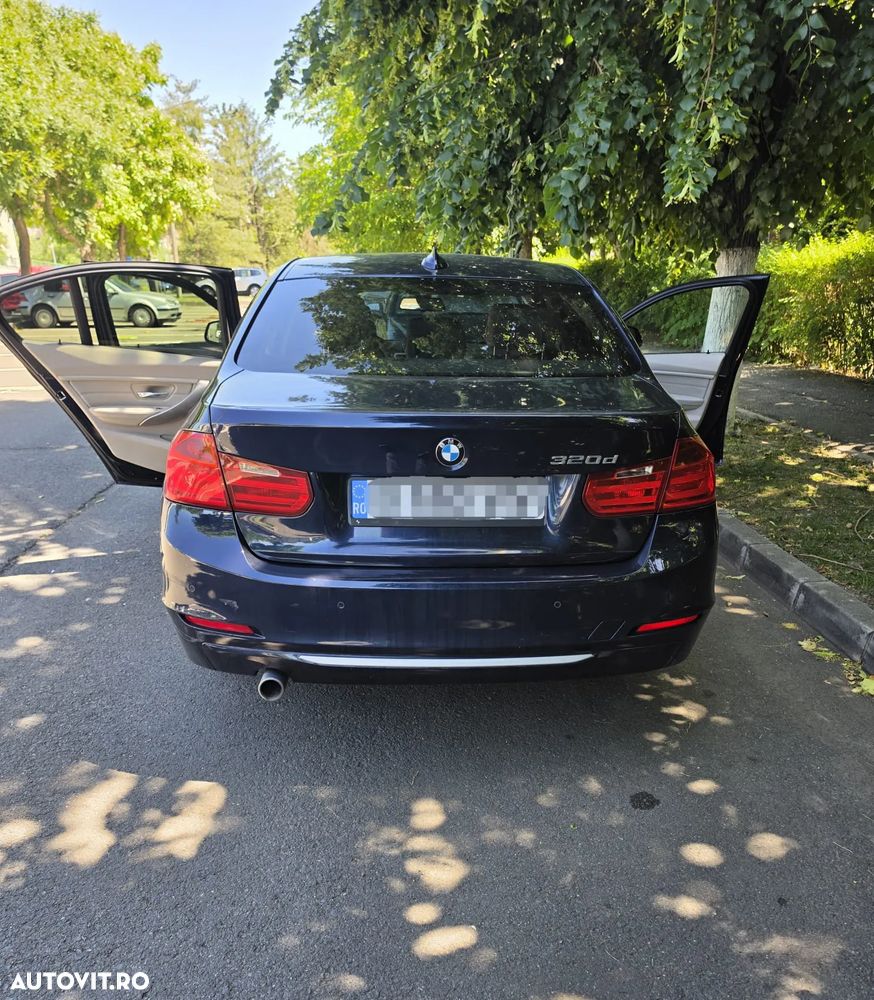 BMW Seria 3 320d Aut. - 18