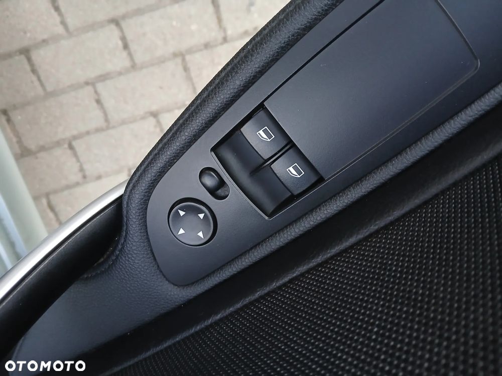 BMW Seria 1 - 10
