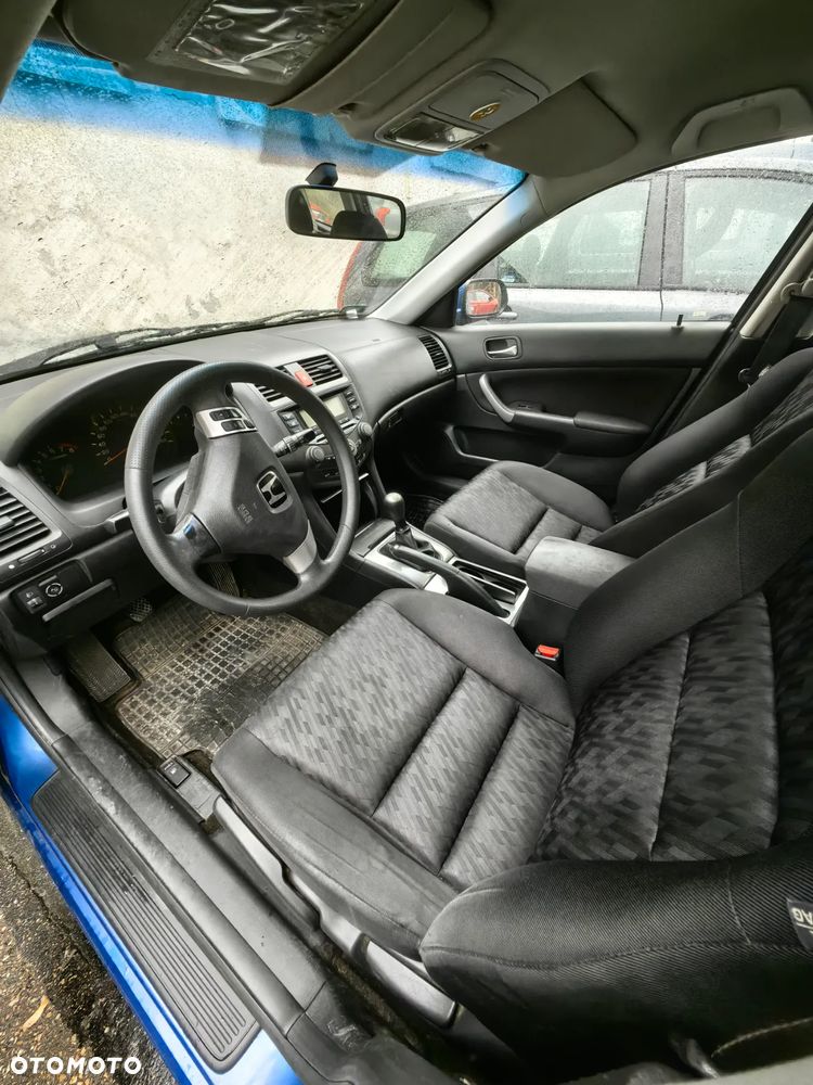 Honda Accord 2.0 Comfort - 5