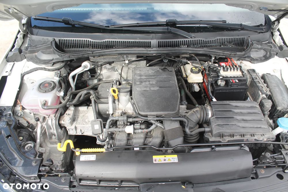 Volkswagen Polo 1.0 - 13