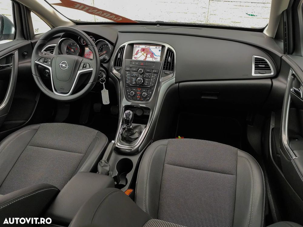 Opel Astra 1.7 CDTI DPF ecoFLEX Start/Stop Innovation - 5