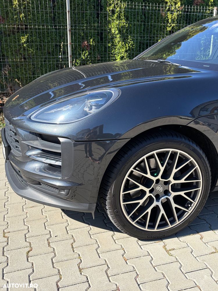 Porsche Macan - 8