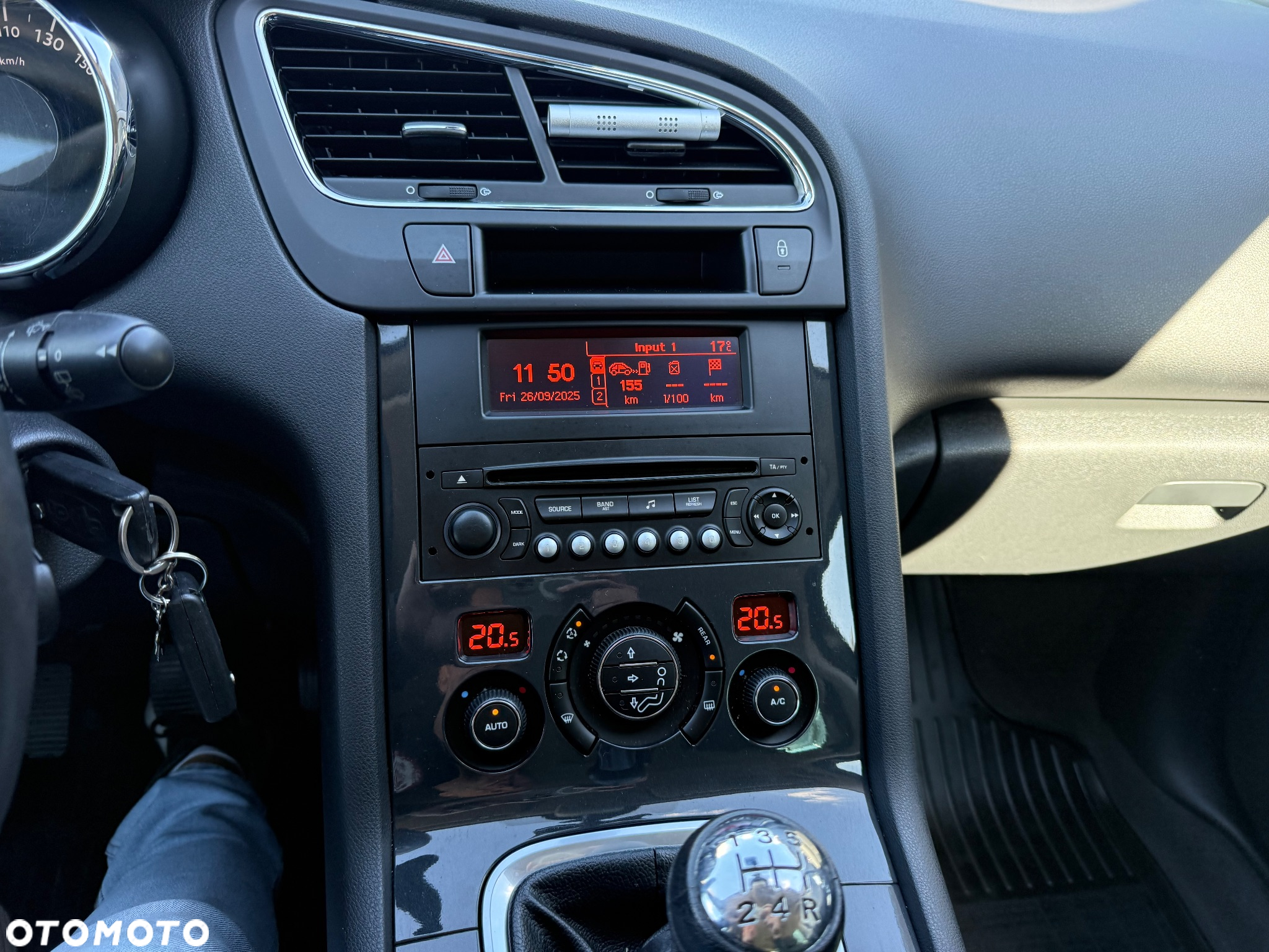 Peugeot 5008 1.6 Active 7os - 21