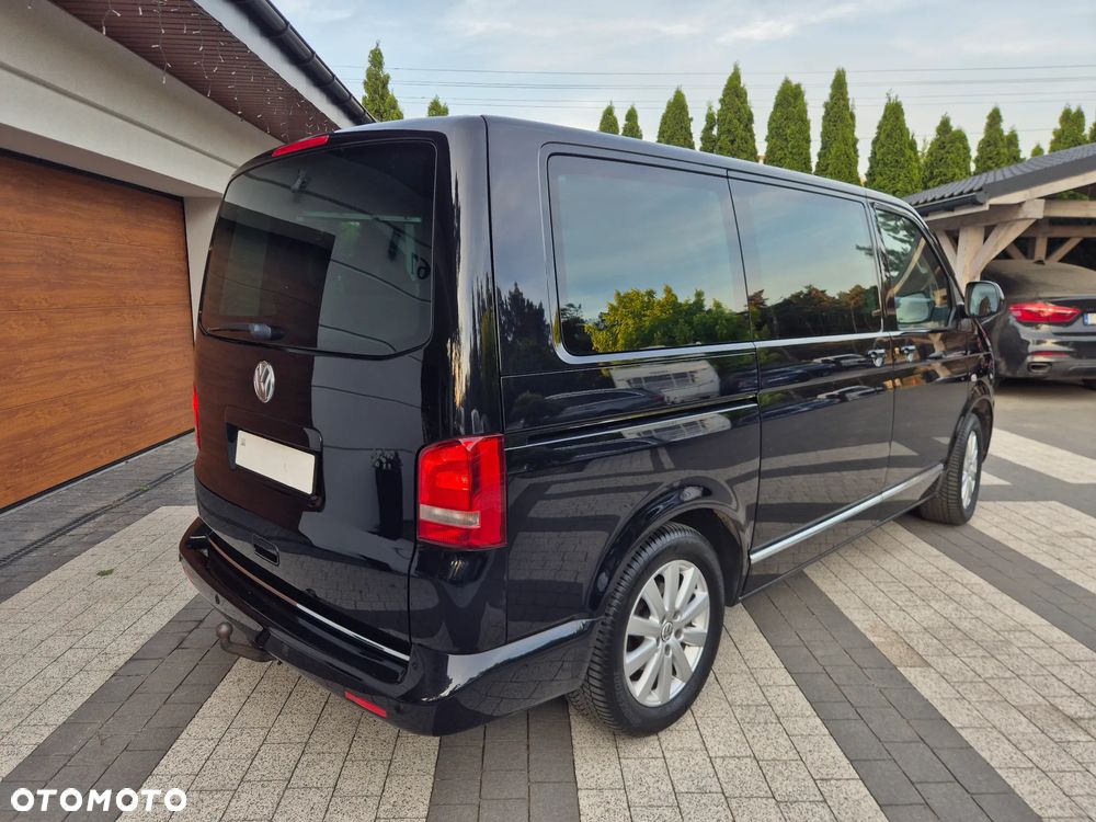 Volkswagen Multivan - 17