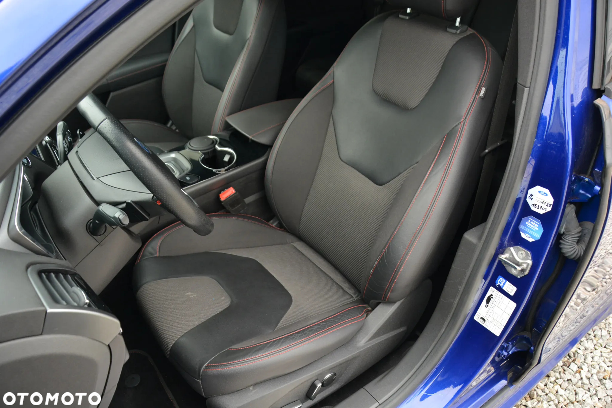 Ford Mondeo 2.0 EcoBoost Start-Stopp Autom ST-Line - 27