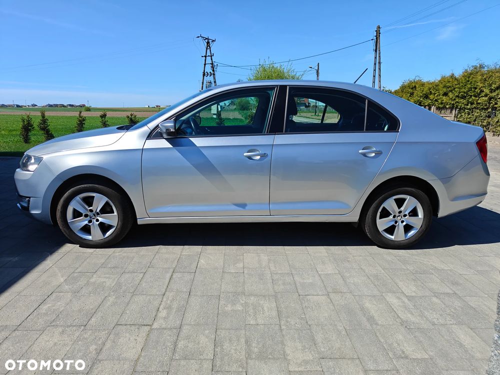 Skoda RAPID 1.2 TSI Ambition - 2