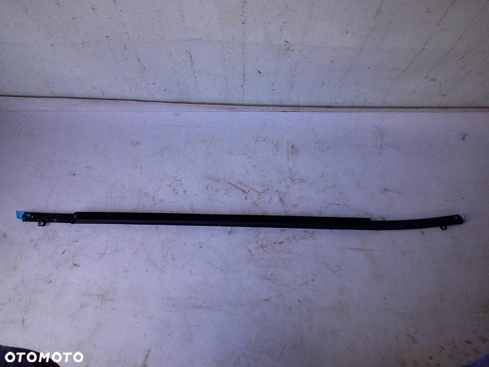 mazda cx30 listwa drzwi prawa tył chrom parapet  nowa oryginał - 3