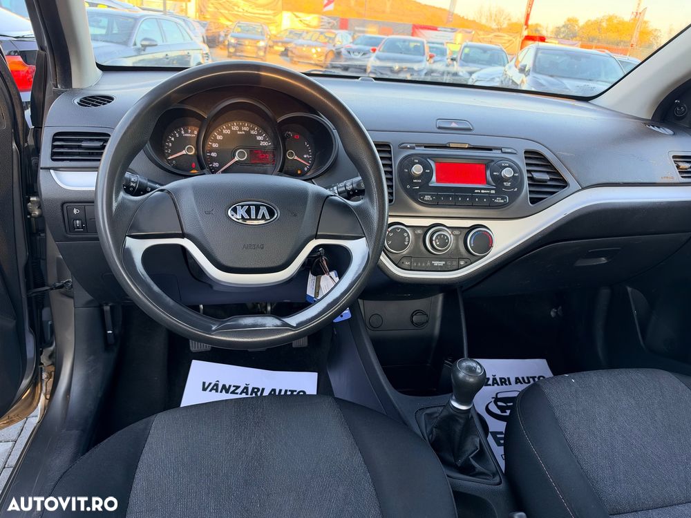 Kia Picanto 1.0 Dream Team Edition - 5
