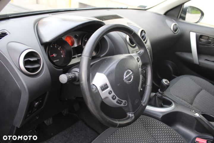 Nissan Qashqai - 21