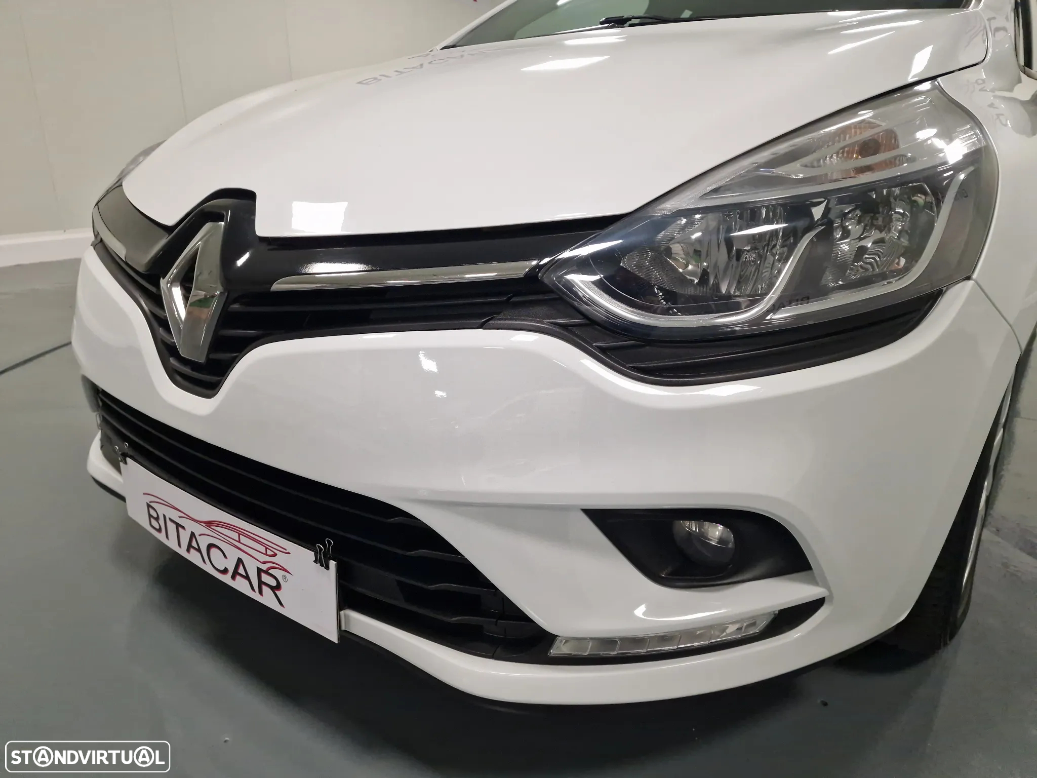Renault CLIO SOCIETE 1.5DCI 90CV ZEN GPS IVA DEDUTIVEL - 6