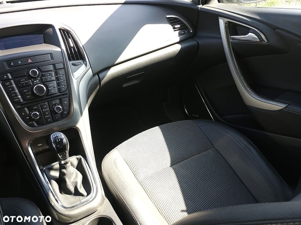 Opel Astra 1.4 Enjoy - 19