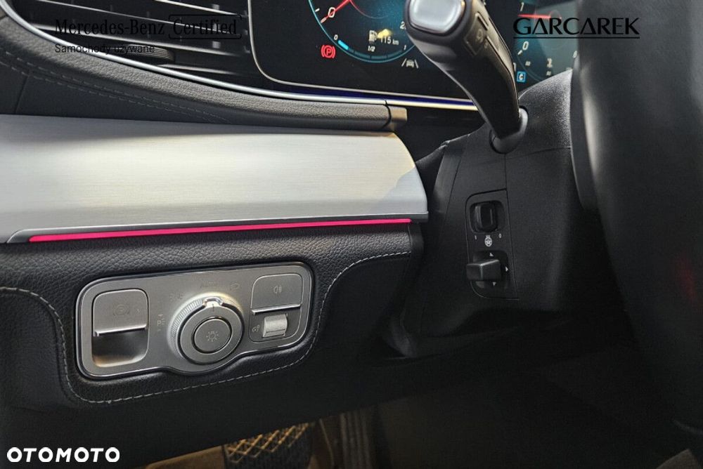 Mercedes-Benz GLE - 22