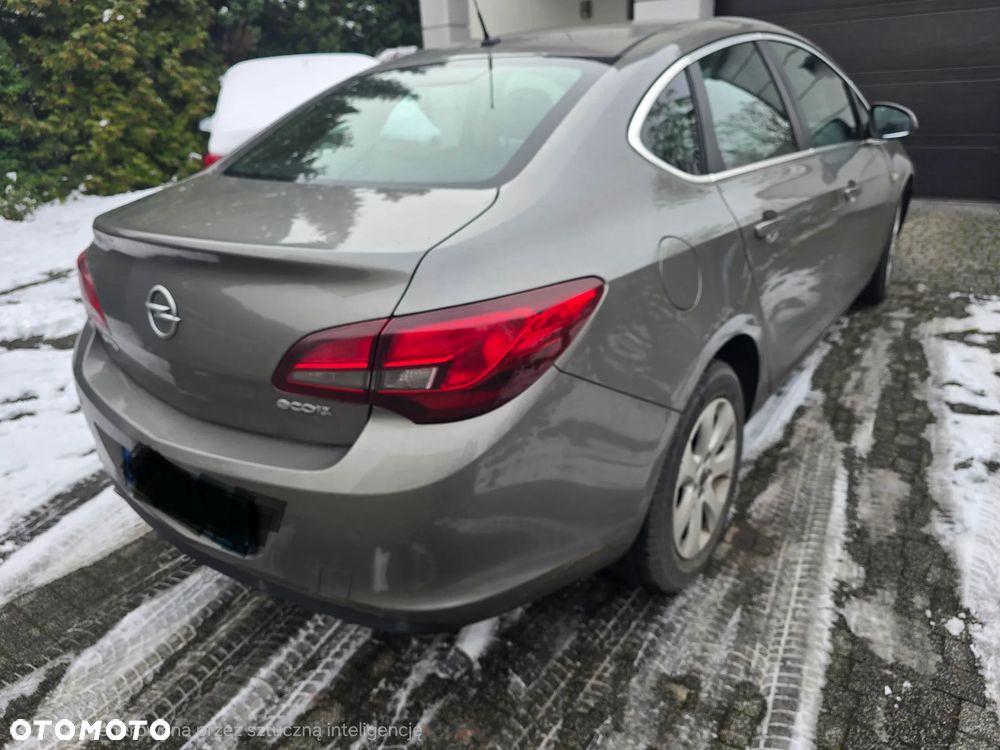 Opel Astra 1.4 T Active EU6 - 3